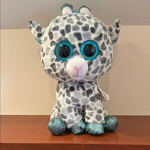 TY Silk Beanie Boos NWT Gia the Blue Giraffe Beanie Plush Toy with Blue Accents